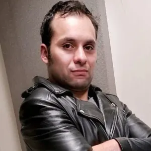 Santiago - profesor de piano - 