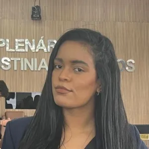 Ângela - Prof de redação - 