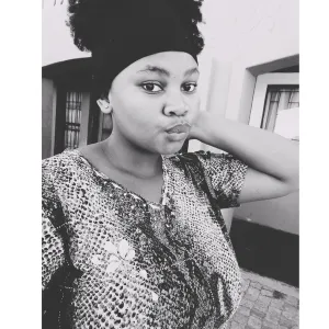 Tshireletso - English tutor - Mahikeng