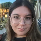 Lara - Prof de português - Póvoa de Varzim
