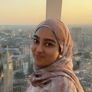 Ramsha - Algebra tutor - Orpington