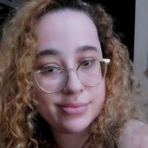 Priscila Jaeger - Prof de redação - Nova Hartz