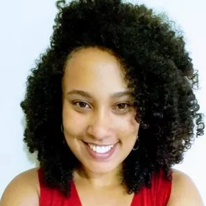Camila - Professor de Expressão Escrita – Português - São Paulo