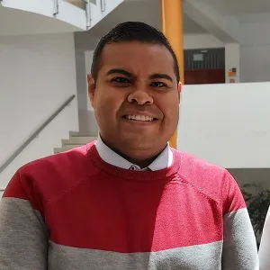 MIGUEL - prof de Ciencias sociales - Ciudad de México