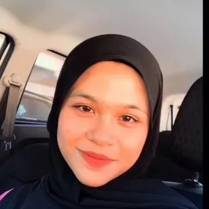 Intan - Malay teacher - 