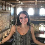 Giorgia - Insegnante di latino - Torino