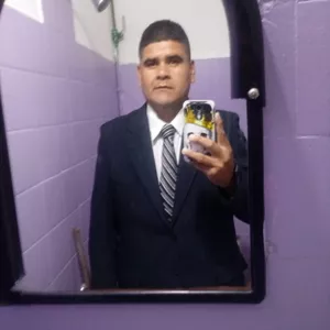 Federico - profesor de enfermería - Salta