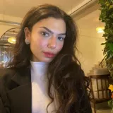 Elif yaren - Türkçe öğretmeni - 
