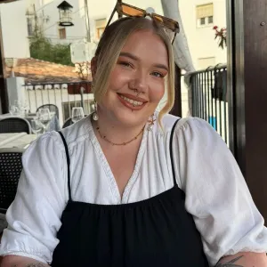 Maddy - Biology tutor - North Ferriby