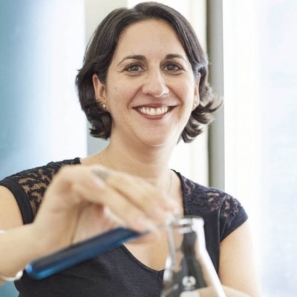 Delphine - Prof de physique - Neuilly-sur-Seine