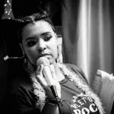 Danielle - Prof de inglês - 21555-220