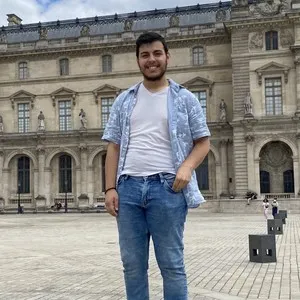 Dylan - Prof de français - Paris