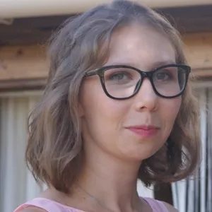 Anaïs - profesor de literatura - Castres
