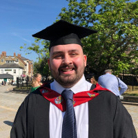 Biology Graduate from the University of Greenwich, teaching Science, maths and geography in Medway