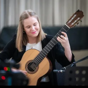 Katharina - Lehrkraft für Gitarre - Wien