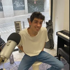 Pablo - Profesor sintetizador - Madrid