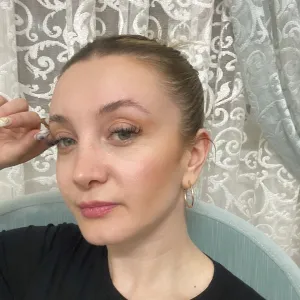 Elif - Türkçe öğretmeni - İzmit