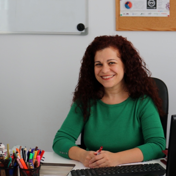 Profesora de español para extranjeros con larga experiencia como docente (más de 20 años). Clases online y presenciales en Jerez.