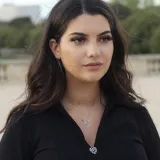 Thelia - Prof de droit - Marseille
