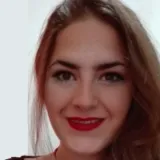 Laura - Profe de español - Pinos Genil