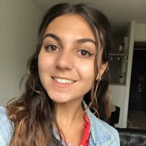 Inès - Prof d'aide aux devoirs - Talence
