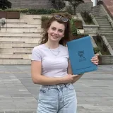 Damla Nur - Türkçe öğretmeni - Rize