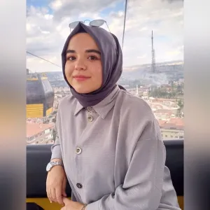 Duygu - Matematik öğretmeni - Kayseri