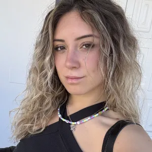Chiara - Insegnante di aiuto compiti - Bollate