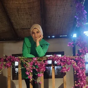 Betül - Matematik öğretmeni - Erzincan