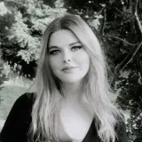 Naomi - Prof de théâtre - Ottignies-Louvain-la-Neuve