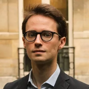 Nicolas - Public law teacher - Châtillon