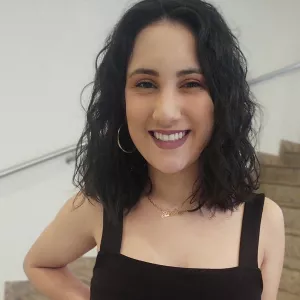 Júlia - Prof de inglês - 