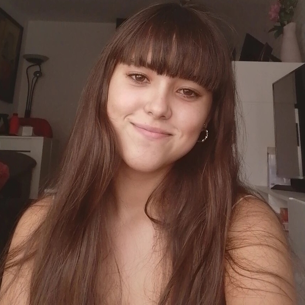 Estudiante de Educación Infantil da clases de refuerzo nivel  Primaria y/o cuidado infantil en Portugalete.