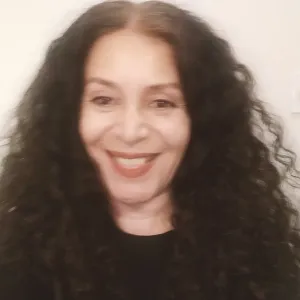 Eva - Prof de philosophie - Montpellier