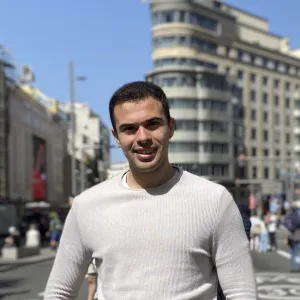 Ernesto - Profesor de programación - Alcalá de Henares