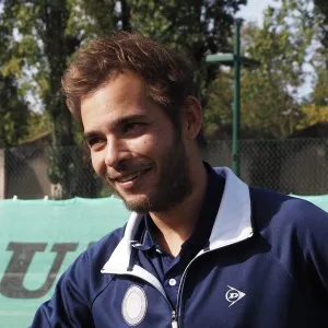 Micka - Prof de tennis - Colombes