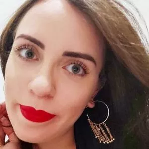 Sarah - Professor de informática - Presidente Prudente