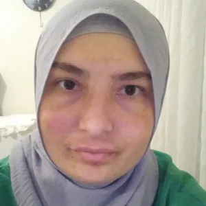 Merve - Ödevlere yardım öğretmeni - Sivas