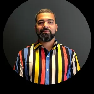 Gustavo - Professor de português para estrangeiros - Parque Edu Chaves