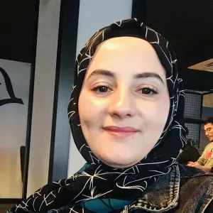 Yağmur - Matematik öğretmeni - 