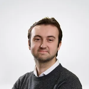 Lewis - Economics tutor - London