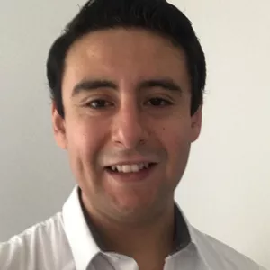 Ruy - profesor de economía - Aguascalientes