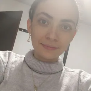 Angie Paola - Profe de programación - Cali