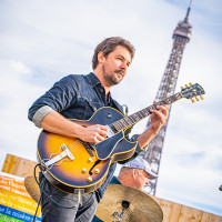 Guitar lessons in the 20th arrondissement or at home - all levels, all styles, all ages