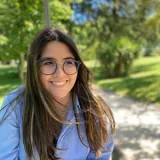 Adriana - Professor de francês - Aveiro