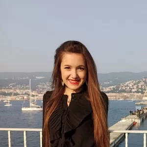 Elisa - Insegnante di latino - Udine