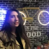 Alev - İngilizce öğretmeni - 