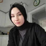 Sude - Türkçe öğretmeni - Bursa
