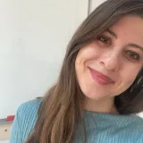 Aleyna - Türkçe öğretmeni - 