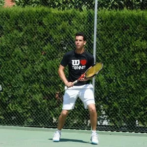 Maikel - Profe de tenis - Sevilla